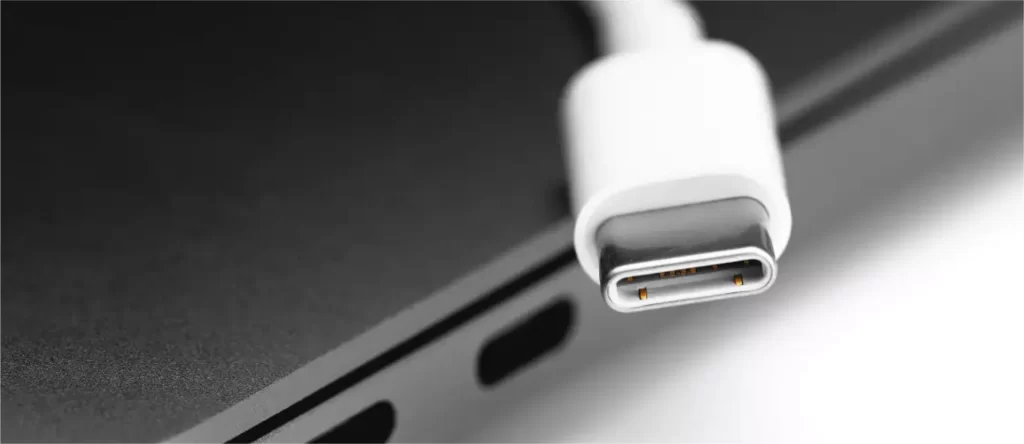 Gambar port type-c iphone 15 pro max