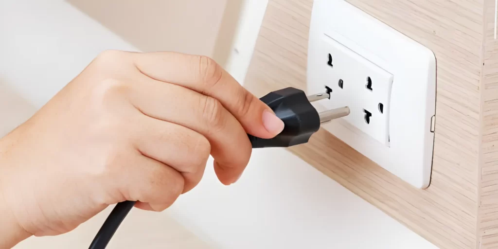 kulkas tidak dingin karena watt tidak sesuai