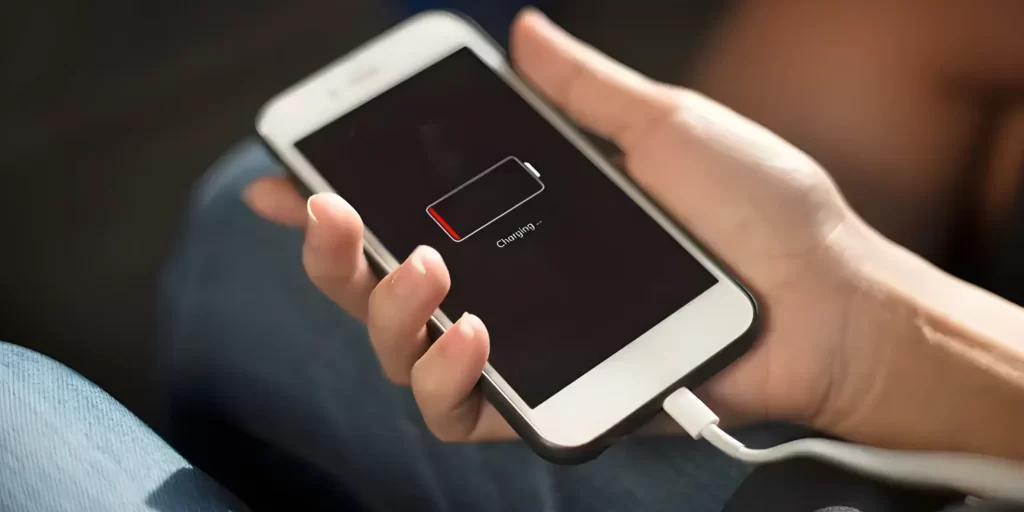 penyebab hp cepat panas karena baterai bocor